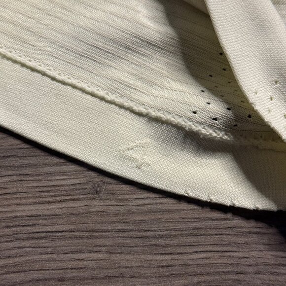 Lululemon Women's Train to Be Tank Top - Light Green - Picture 4 of 6